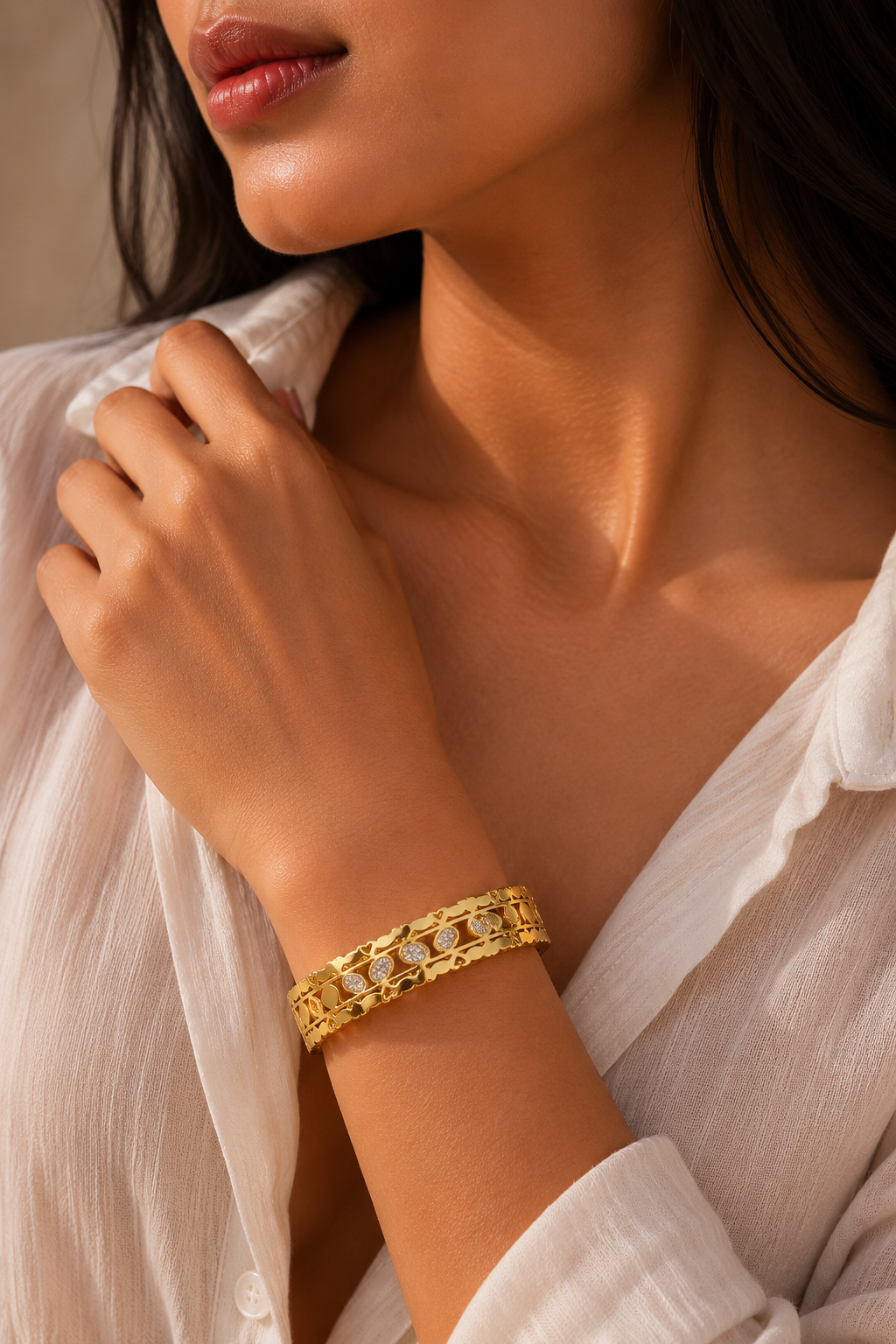 Elegant Floral Gold-Tone Bracelet
