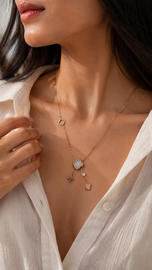 Gold Bar Minimal Pendant Necklace
